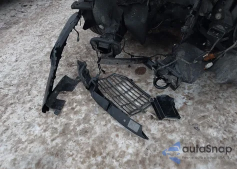 2010 Lincoln Navigator z USA, uszkodzony, nr VIN 5LMJJ2H5XAEJ02173